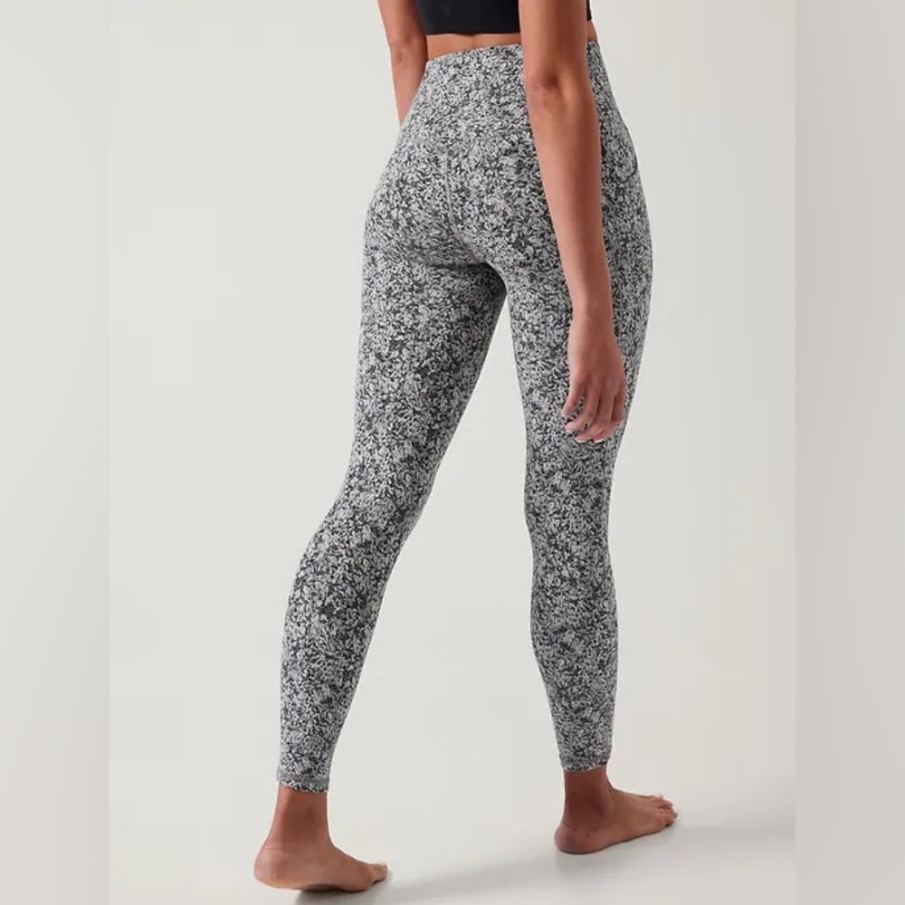Athleta Black and White Textured Leggings